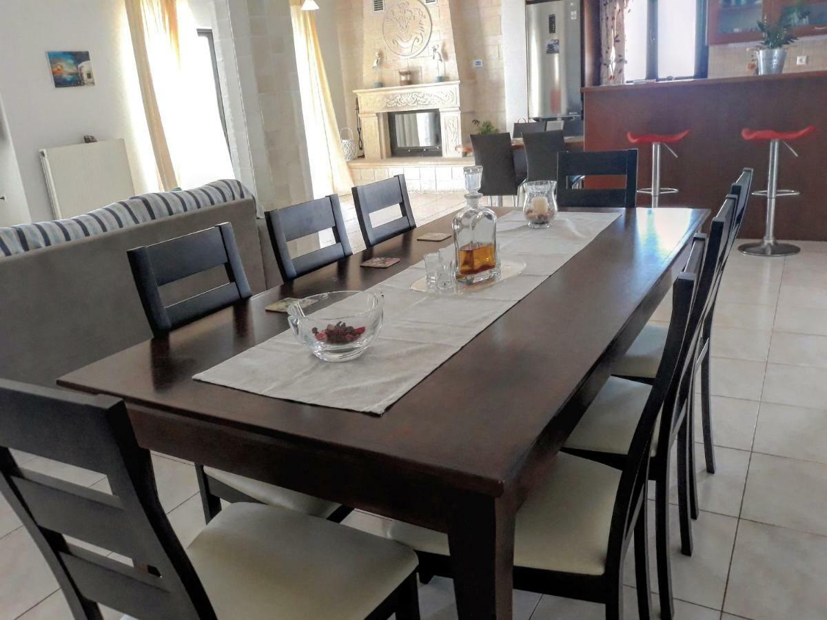 Sun Day Villa Achlia ภายนอก รูปภาพ